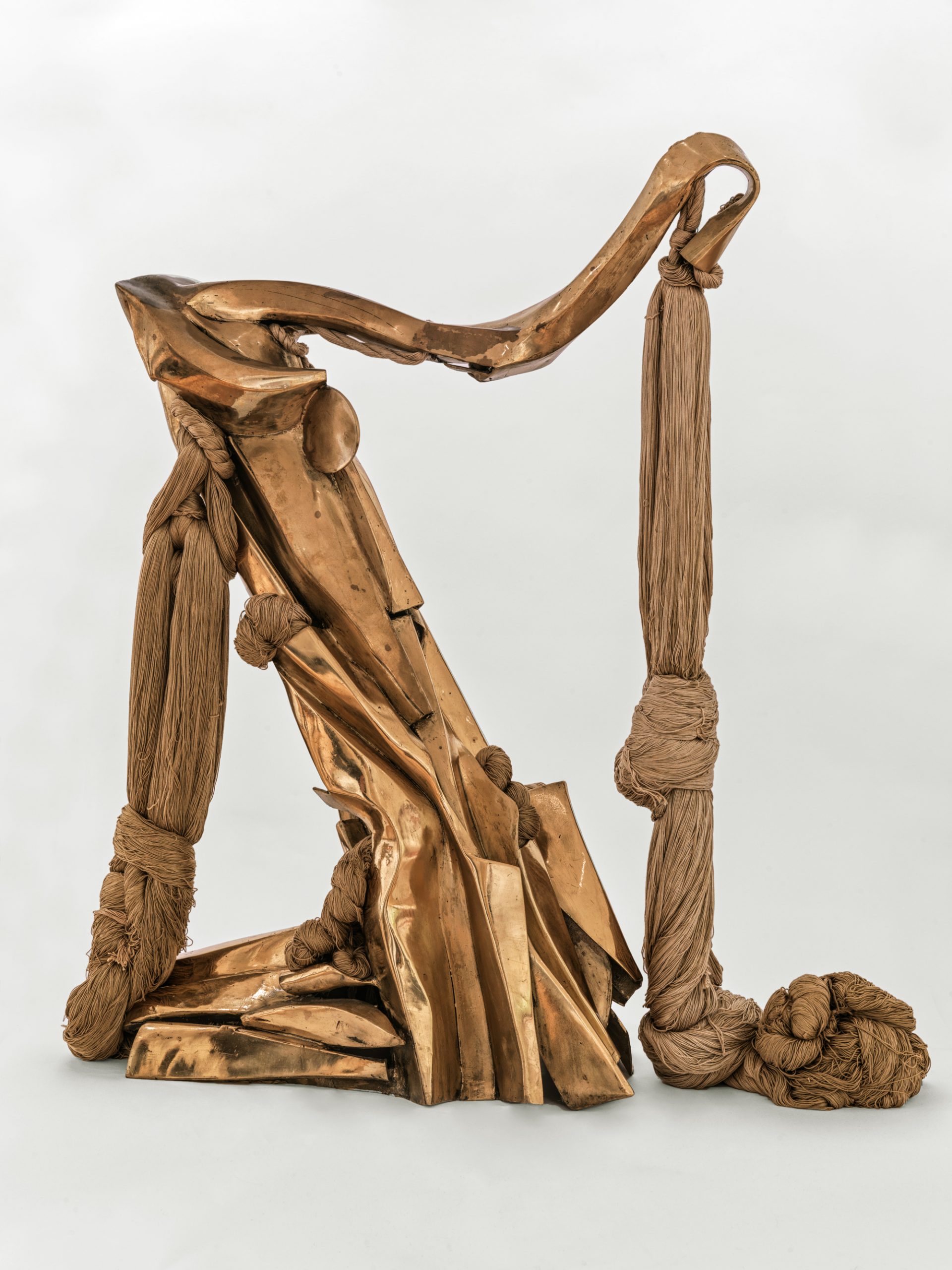 Barbara Chase-Riboud: Carving Routes Toward Liberation - Sculpture